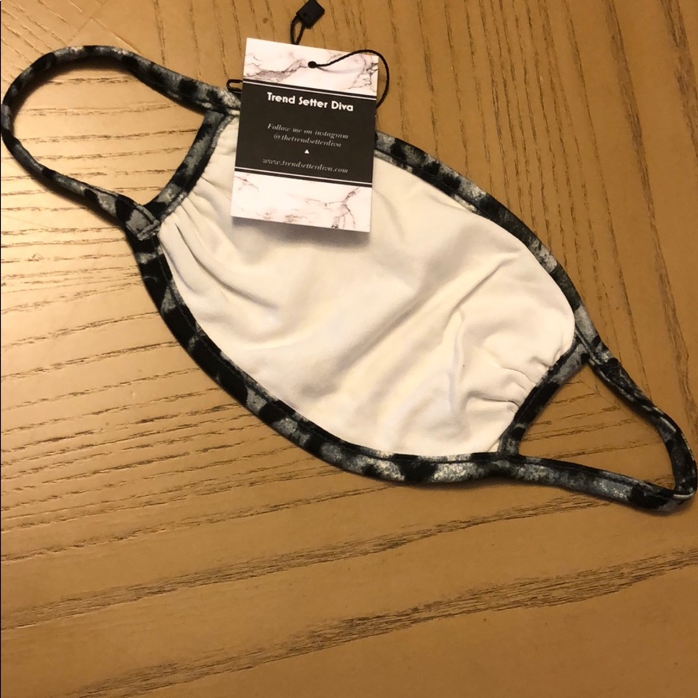 2 for $25! LEOPARD PRINT FACE MASK - Picture 4 of 8